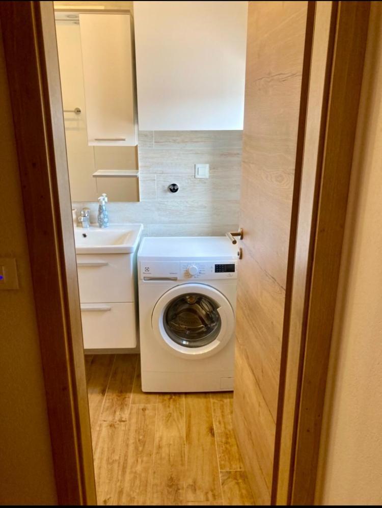 ברלה Apartments Sky מראה חיצוני תמונה